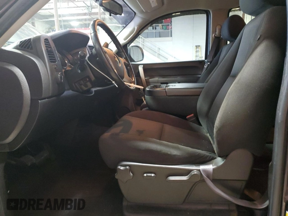 2011 Chevrolet Silverado 1500 LT with VIN 1GCPKSE3XBF135400, listed as a Copart auction lot 55457775 with 149,321 mi miles and Salvage Title. Bid and sale history available at DreamBid. Image 7.
