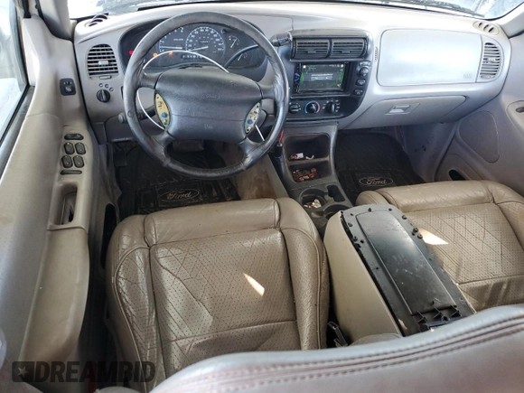 1997 Ford Explorer XLT with VIN 1FMDU32P7VUA19965, listed as a Copart auction lot 79505124 with 140,231 mi miles and Salvage title. Bid and sale history available at DreamBid. Image 8.