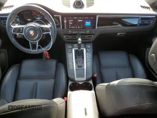 2020 Porsche Macan with VIN WP1AA2A56LLB00130, listed as a Copart auction lot 61091225 with 22,866 mi miles and Salvage title. Bid and sale history available at DreamBid. Image 8.