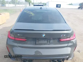 2025 BMW M3 Competition xDrive with VIN WBS33HJ01SFT92884, listed as a IAAI auction lot 42473044 with 7,617 mi miles and . Bid and sale history available at DreamBid. Image 17.