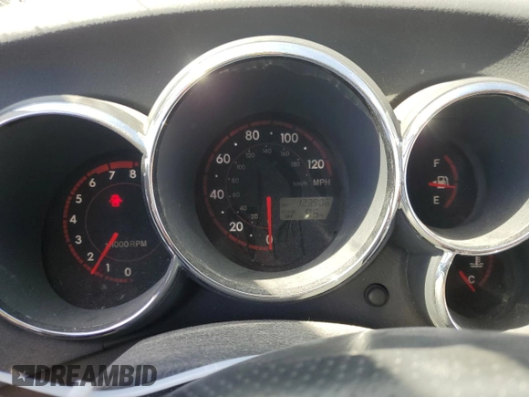 2005 Pontiac Vibe with VIN 5Y2SL63825Z460607, listed as a Copart auction lot 75049664 with 123,906 mi miles and Salvage Title. Bid and sale history available at carsss.com. Image 9.