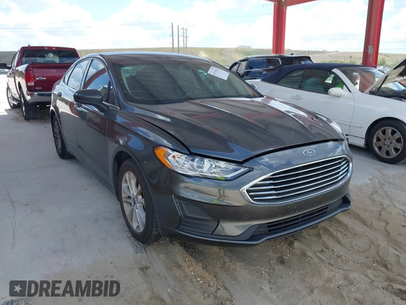 2019 Ford Fusion SE with VIN 3FA6P0HDXKR162353, listed as a IAAI auction lot 41970142 with 90,411 mi miles. Bid and sale history available at carsss.com. Image 1.