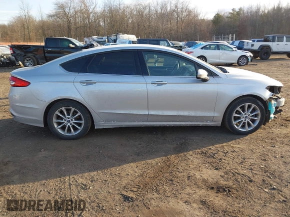2017 Ford Fusion SE with VIN 3FA6P0H75HR125097, listed as a IAAI auction lot 41441229 with 112,160 mi miles. Bid and sale history available at carsss.com. Image 13.