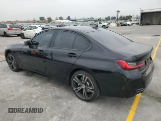 2023 BMW 3 Series 330i z VIN 3MW69FF05P8D51932, wystawiony jako Copart lot #54539205 z przebiegiem Nie podano mil oraz Szkoda całkowita • Salvage title. Historia ofert i sprzedaży dostępna na DreamBid. Obrazek 2.