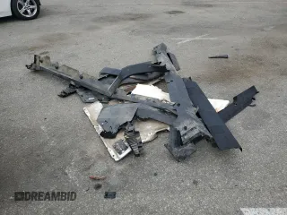 2024 Tesla Cybertruck z VIN 7G2CEHED0RA017009, wystawiony jako Copart lot #71960844 z przebiegiem 4142 mil mil oraz Szkody całkowita. Historia ofert i sprzedaży dostępna na DreamBid. Obrazek 14.