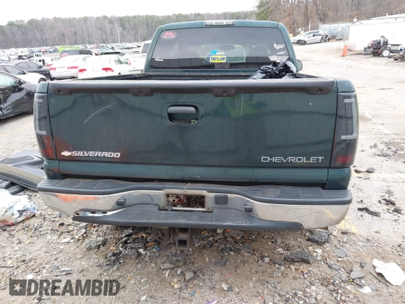 2003 Chevrolet Silverado 1500 LS with VIN 1GCEK19V93E221057, listed as a IAAI auction lot 41202108 with 449,360 mi miles. Bid and sale history available at carsss.com. Image 17.