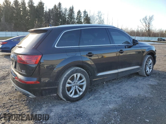 2017 Audi Q7 Premium Plus with VIN WA1LAAF7XHD034272, listed as a Copart auction lot 48025995 with 106,570 mi miles and Salvage Title. Bid and sale history available at carsss.com. Image 3.