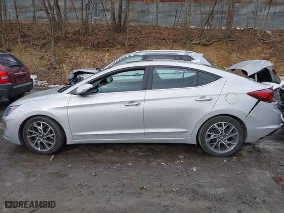 2019 Hyundai Elantra SEL with VIN 5NPD84LF6KH453451, listed as a IAAI auction lot 41387709 with 23,377 mi miles. Bid and sale history available at carsss.com. Image 14.