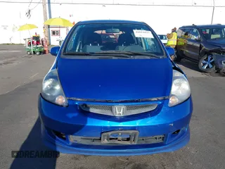 2008 Honda Fit Sport with VIN JHMGD37638S037038, listed as a IAAI auction lot 41019917 with 216,242 mi miles. Bid and sale history available at carsss.com. Image 12.