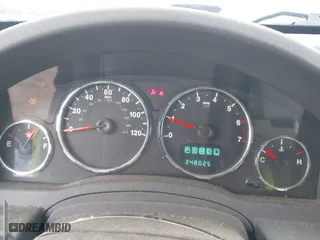 2008 Jeep Liberty Sport with VIN 1J8GN28K98W172790, listed as a IAAI auction lot 41983877 with 248,025 mi miles. Bid and sale history available at carsss.com. Image 15.