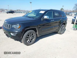 2018 Jeep Grand Cherokee Limited z VIN 1C4RJFBG5JC127845, wystawiony jako IAAI lot #42026704 z przebiegiem 119 948 mil mil oraz . Historia ofert i sprzedaży dostępna na DreamBid. Obrazek 18.