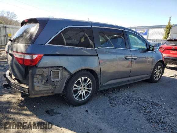 2012 Honda Odyssey EX-L with VIN 5FNRL5H62CB015738, listed as a Copart auction lot 47268455 with 150,924 mi miles and Salvage Title. Bid and sale history available at DreamBid. Image 3.