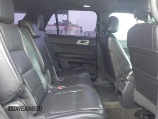 2014 Ford Explorer XLT z VIN 1FM5K7D88EGA03585, wystawiony jako IAAI lot #42443289 z przebiegiem 186 194 mil mil oraz . Historia ofert i sprzedaży dostępna na DreamBid. Obrazek 8.