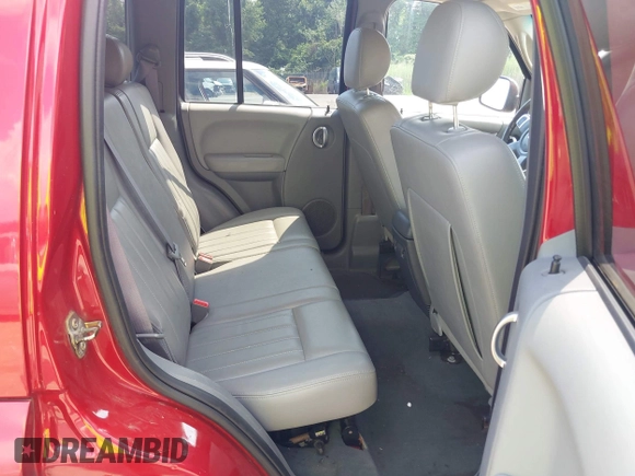 2006 Jeep Liberty Limited with VIN 1J8GL58K76W192833, listed as a IAAI auction lot 42683348 with 174,949 mi miles and . Bid and sale history available at DreamBid. Image 8.