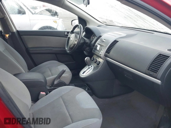 2011 Nissan Sentra 2.0 with VIN 3N1AB6AP2BL710989, listed as a IAAI auction lot 41440511 with 121,716 mi miles and . Bid and sale history available at DreamBid. Image 5.