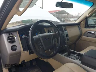 2016 Ford Expedition EL XLT with VIN 1FMJK1HT8GEF49487, listed as a IAAI auction lot 41464009 with 146,582 mi miles. Bid and sale history available at carsss.com. Image 18.
