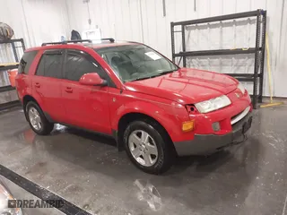 2005 Saturn VUE with VIN 5GZCZ63475S807405, listed as a IAAI auction lot 41271420 with 167,126 mi miles. Bid and sale history available at carsss.com. Image 1.