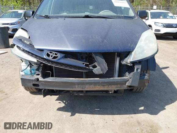 2006 Toyota Sienna CE with VIN 5TDZA23C56S540813, listed as a IAAI auction lot 42064424 with 190,936 mi miles and . Bid and sale history available at DreamBid. Image 6.