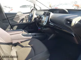 2019 Toyota Prius L Eco with VIN JTDKARFU3K3069075, listed as a IAAI auction lot 41622447 with 39,113 mi miles. Bid and sale history available at carsss.com. Image 5.