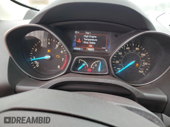 2017 Ford Escape SE with VIN 1FMCU0GD5HUC67421, listed as a Copart auction lot 86633734 with 82,929 mi miles and Salvage Title. Bid and sale history available at DreamBid. Image 9.
