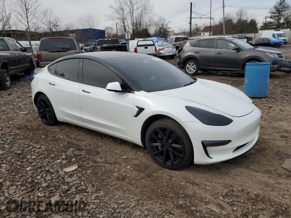 2022 Tesla Model 3 Long Range with VIN 5YJ3E1EB4NF164276, listed as a Copart auction lot 45802865 with 56,836 mi miles and Salvage Title. Bid and sale history available at DreamBid. Image 4.
