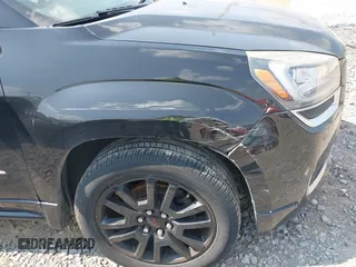 2016 GMC Acadia Denali z VIN 1GKKVTKD2GJ170199, wystawiony jako IAAI lot #42400004 z przebiegiem 155 556 mil mil oraz . Historia ofert i sprzedaży dostępna na DreamBid. Obrazek 17.