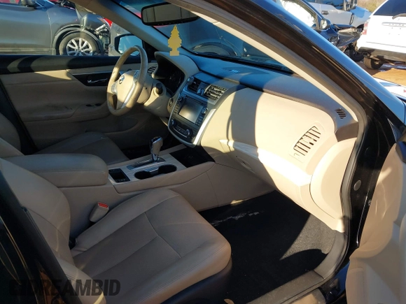 2016 Nissan Altima SR with VIN 1N4AL3AP7GC155622, listed as a IAAI auction lot 41202784 with 95,424 mi miles and . Bid and sale history available at carsss.com. Image 5.