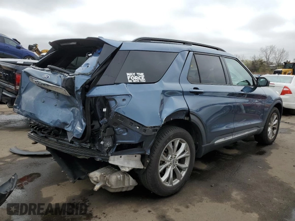 2020 Ford Explorer XLT with VIN 1FMSK8DH6LGA42861, listed as a Copart auction lot 53806025 with 61,283 mi miles and Salvage Title. Bid and sale history available at DreamBid. Image 3.