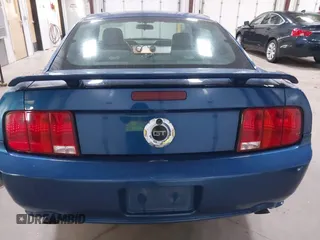 2006 Ford Mustang GT Deluxe with VIN 1ZVFT82H665185747, listed as a IAAI auction lot 42293060 with 157,093 mi miles and . Bid and sale history available at DreamBid. Image 17.