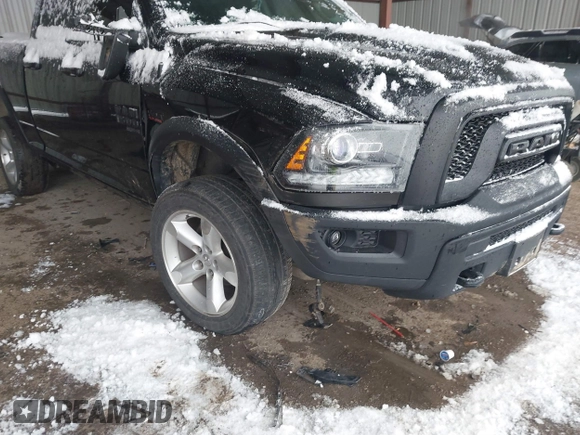2019 Ram 1500 Classic Warlock with VIN 1C6RR6GT0KS706707, listed as a IAAI auction lot 41289736 with 134,142 mi miles. Bid and sale history available at carsss.com. Image 6.