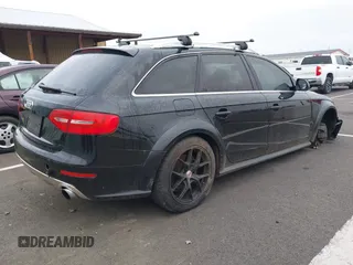 2015 Audi allroad Premium Plus with VIN WA1UFAFL7FA117966, listed as a IAAI auction lot 41530094 with 1 mi miles. Bid and sale history available at carsss.com. Image 4.