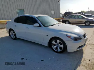 2007 BMW 5 Series 525i with VIN WBANE53537CW61863, listed as a Copart auction lot 53611705 with 134,014 mi miles and Salvage Title. Bid and sale history available at carsss.com. Image 4.