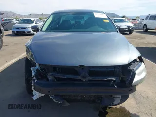 2013 Volkswagen Jetta Sedan SE with VIN 3VWDP7AJ8DM384221, listed as a IAAI auction lot 42023691 with 157,403 mi miles. Bid and sale history available at carsss.com. Image 12.