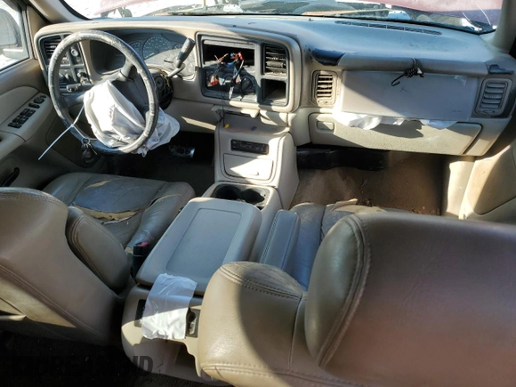 2002 Chevrolet Suburban LT with VIN 1GNEC16Z12J165407, listed as a Copart auction lot 47128145 with 0 mi miles and Salvage Title. Bid and sale history available at carsss.com. Image 8.