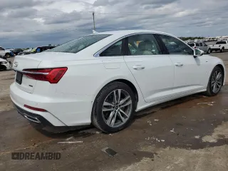 2022 Audi A6 Prestige with VIN WAUM2BF21NN058478, listed as a Copart auction lot 71114514 with 33,019 mi miles and Salvage Title. Bid and sale history available at carsss.com. Image 3.