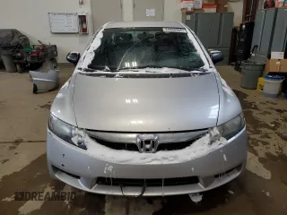 2010 Honda Civic z VIN 2HGFA1F23AH041808, wystawiony jako Copart lot #44968965 z przebiegiem 188 007 mil mil oraz Szkoda całkowita • Salvage title. Historia ofert i sprzedaży dostępna na DreamBid. Obrazek 5.