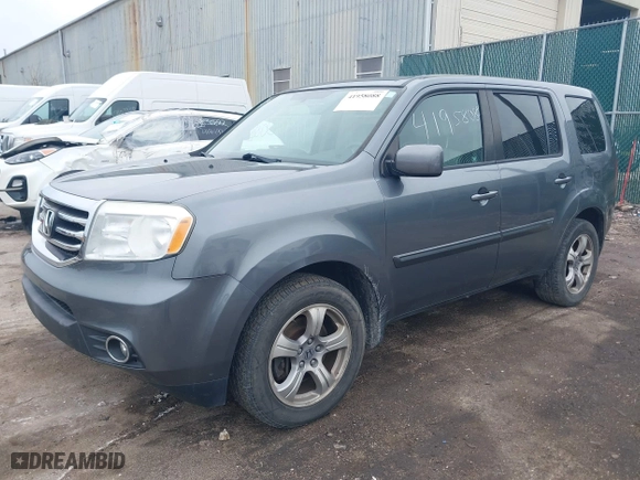2012 Honda Pilot EX with VIN 5FNYF4H41CB023549, listed as a IAAI auction lot 41958088 with 189,078 mi miles. Bid and sale history available at carsss.com. Image 17.