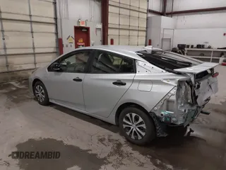 2020 Toyota Prius LE with VIN JTDL9RFU3L3019534, listed as a IAAI auction lot 41700624 with 47,923 mi miles and . Bid and sale history available at DreamBid. Image 3.