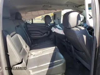 2017 Chevrolet Suburban LT z VIN 1GNSCHKC2HR243460, wystawiony jako Copart lot #58133185 z przebiegiem 108 632 mil mil oraz Szkoda całkowita • Salvage title. Historia ofert i sprzedaży dostępna na DreamBid. Obrazek 11.