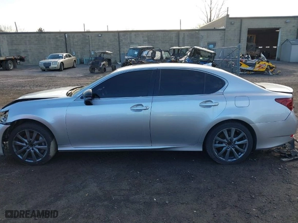 2013 Lexus GS 350 with VIN JTHCE1BL1D5005808, listed as a IAAI auction lot 41971119 with 152,520 mi miles. Bid and sale history available at carsss.com. Image 15.