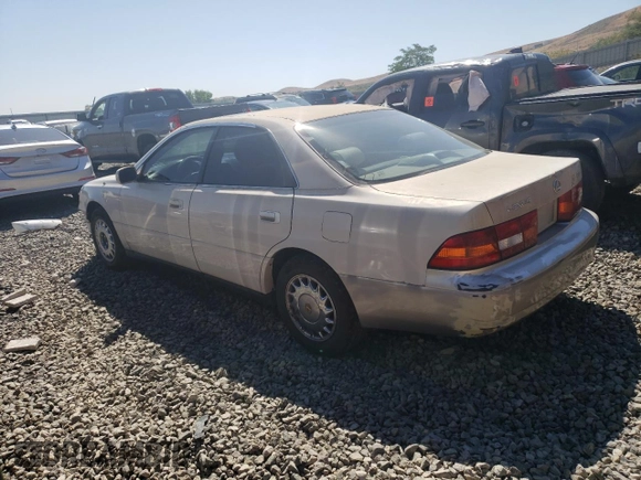 1998 Lexus ES 300 Luxury Sport Sdn with VIN JT8BF28GXW5030072, listed as a Copart auction lot 69242554 with 152,229 mi miles and Salvage Title. Bid and sale history available at carsss.com. Image 2.
