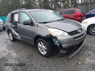 2005 Toyota Sienna LE with VIN 5TDBA23C55S048993, listed as a IAAI auction lot 41637805 with 157,959 mi miles. Bid and sale history available at carsss.com. Image 1.