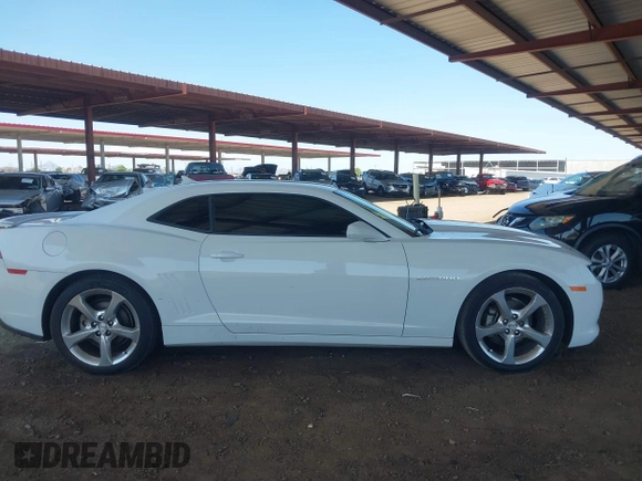 2014 Chevrolet Camaro LT z VIN 2G1FB1E32E9315353, wystawiony jako IAAI lot #42465033 z przebiegiem 103 863 mil mil oraz . Historia ofert i sprzedaży dostępna na DreamBid. Obrazek 13.