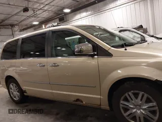 2010 Chrysler Town & Country Limited with VIN 2A4RR7DX5AR386462, listed as a IAAI auction lot 41781713 with 183,091 mi miles and . Bid and sale history available at carsss.com. Image 14.