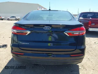 2019 Ford Fusion S with VIN 3FA6P0G7XKR268202, listed as a IAAI auction lot 41888115 with 71,718 mi miles and . Bid and sale history available at DreamBid. Image 17.