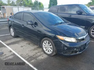 2012 Honda Civic EX-L z VIN 19XFB2F93CE052482, wystawiony jako IAAI lot #42227657 z przebiegiem 123 909 mil mil oraz . Historia ofert i sprzedaży dostępna na DreamBid. Obrazek 1.