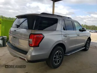 2022 Ford Expedition XLT with VIN 1FMJU1HT0NEA67698, listed as a Copart auction lot 54752634 with 21,827 mi miles and Clean Title. Bid and sale history available at carsss.com. Image 3.