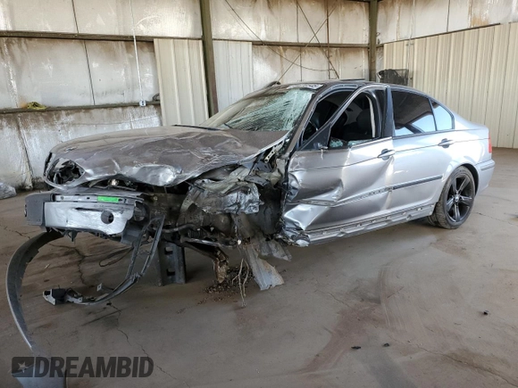 2004 BMW 3 Series 325i with VIN WBAET37404NJ82764, listed as a Copart auction lot 44070545 with 0 mi miles and Salvage Title. Bid and sale history available at carsss.com. Image 1.