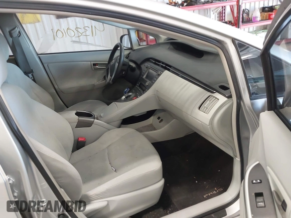 2012 Toyota Prius One with VIN JTDKN3DU4C5442411, listed as a IAAI auction lot 41320101 with 172,160 mi miles and . Bid and sale history available at DreamBid. Image 5.