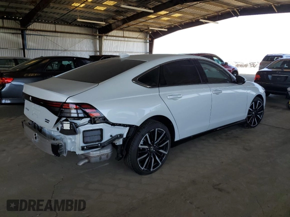 2024 Honda Accord Touring с VIN 1HGCY2F83RA040323, выставлен на аукционе Copart как лот 61009105 с пробегом 7 123 миль миль и Списание • Salvage title. История ставок и продаж доступна на DreamBid. Изображение 3.